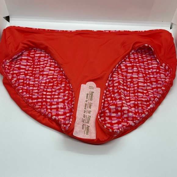 Athleta Vibrant Red Bikini Bottoms Size Large - Picture 6 of 10